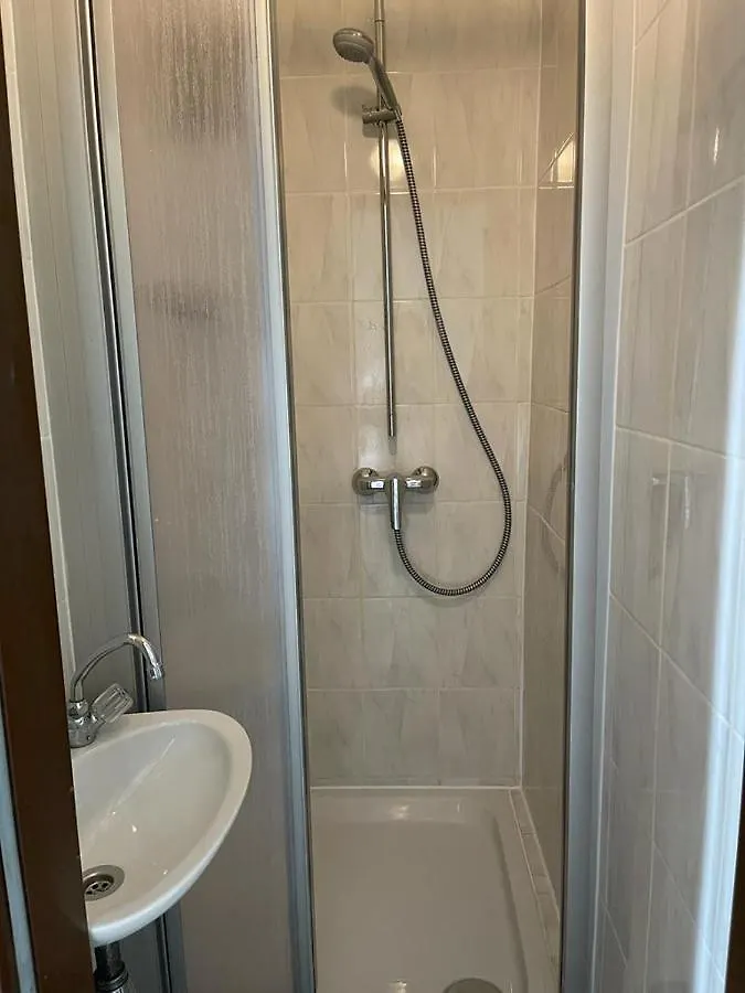 Vienna City Apartment 2