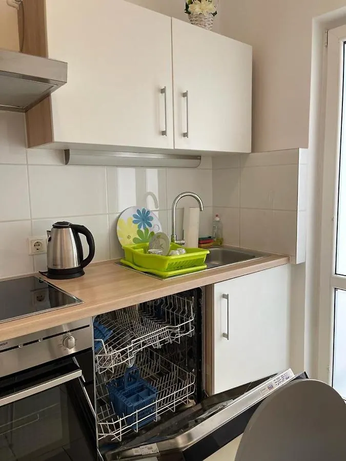 Vienna City Apartment 2