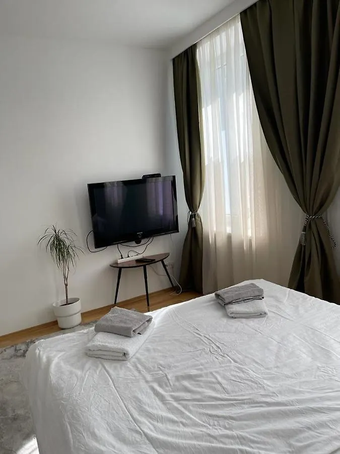 Vienna City Apartment 2